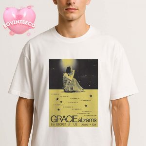 Gracie Abrams Poster At Madison Square Garden In New York NY On July 28 2025 Secret Of Us Tour Design Unisex T-Shirt