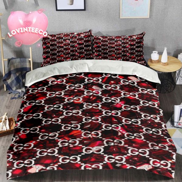 Gucci And Diamond Luxury Brand Monogram Pattern Logo Stripe Duvet Cover Bedding Set