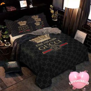 King And Queen Gucci Luxury Logo With Vintage Monogram Background Bedding Set