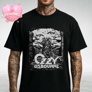 Ozzy Osbourne Tribute Art Print Throne Scene With Bats On Gothic Background 2025 Dark Metal Tribute Design Unisex T-Shirt