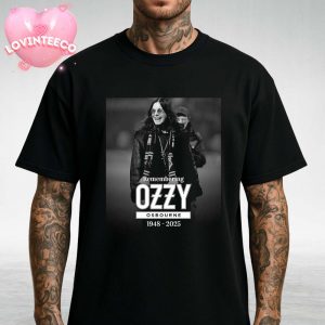 Ozzy Osbourne Tribute Poster Smiling Iconic Moment 1948-2025 Unisex T-Shirt
