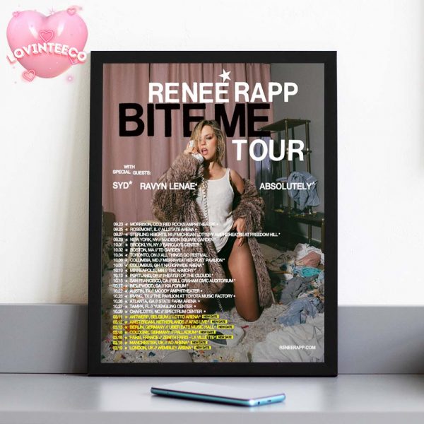 Renee Rapp Poster Bite Me Tour At Red Rocks In Morrison Colorado On September 23 2024 Fur Jacket Bedroom Scene Home Decor Poster Canvas