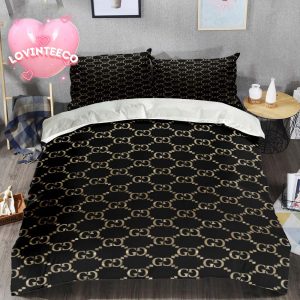 Signature Monogram Gucci Logo Gold Black In Vintage Background Bedding Set King